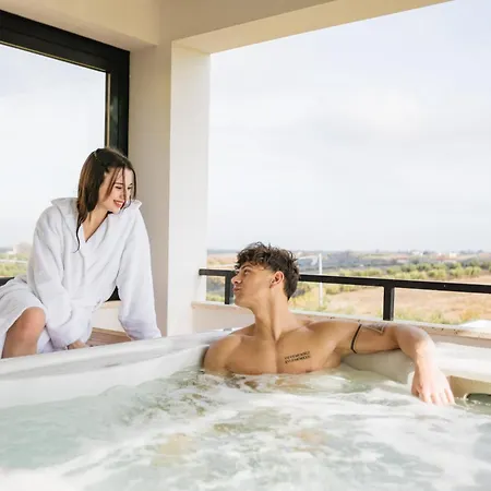 Magnificat Hotel&resort מלון 3*