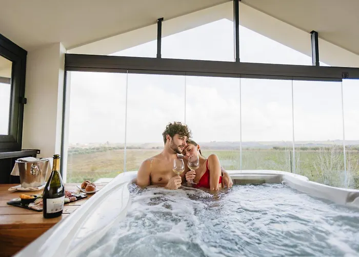 马尼菲卡特酒店 3* 卡诺萨圣尼塔