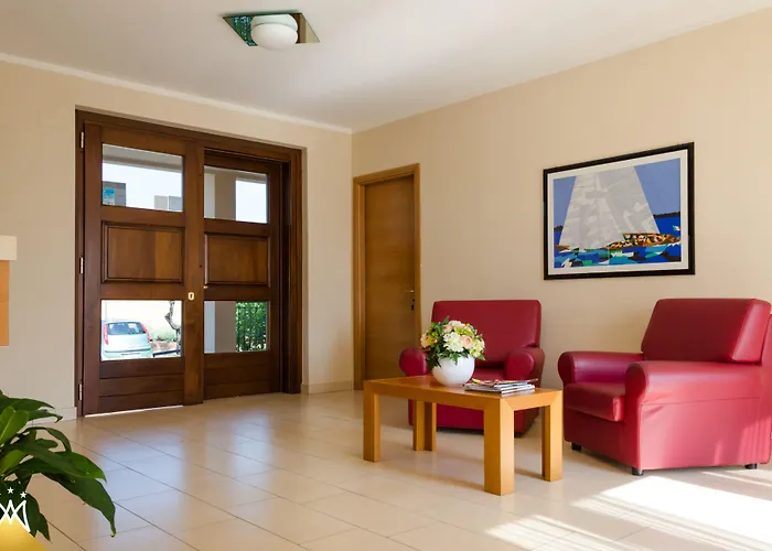 马尼菲卡特酒店 3* 卡诺萨圣尼塔